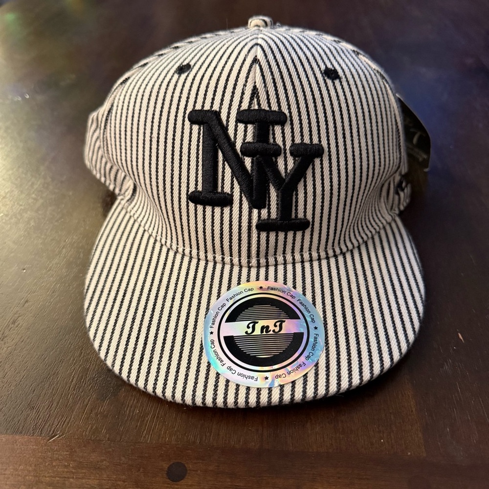 NY Embroidered Striped Baseball Cap - Black & White